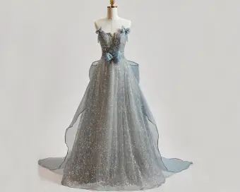 Charmant Gris Perlage Robe De Bal 2025 Princesse Bustier Sans Manches Dos Nu Noeud Train De Balayage Robe De Ceremonie