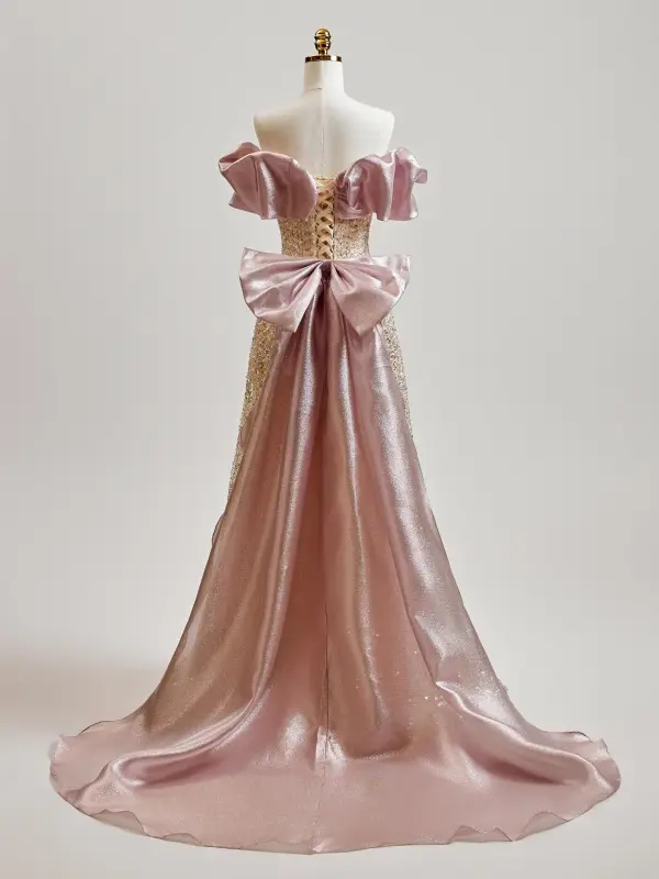 Glitzernden Gold Pailletten Ballkleider 2025 A Linie Rüschen Bandeau Ärmellos Rückenfreies Schleife Sweep / Pinsel Zug Ball Festliche Kleider