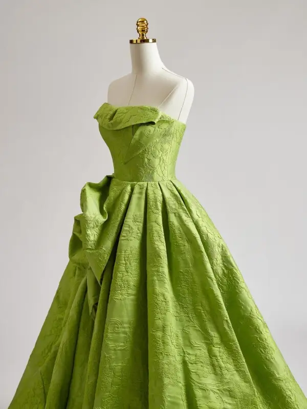 Chic / Beautiful Sage Green Ruffle Prom Dresses 2025 Ball Gown Strapless Sleeveless Backless Floor-Length / Long Formal Dresses