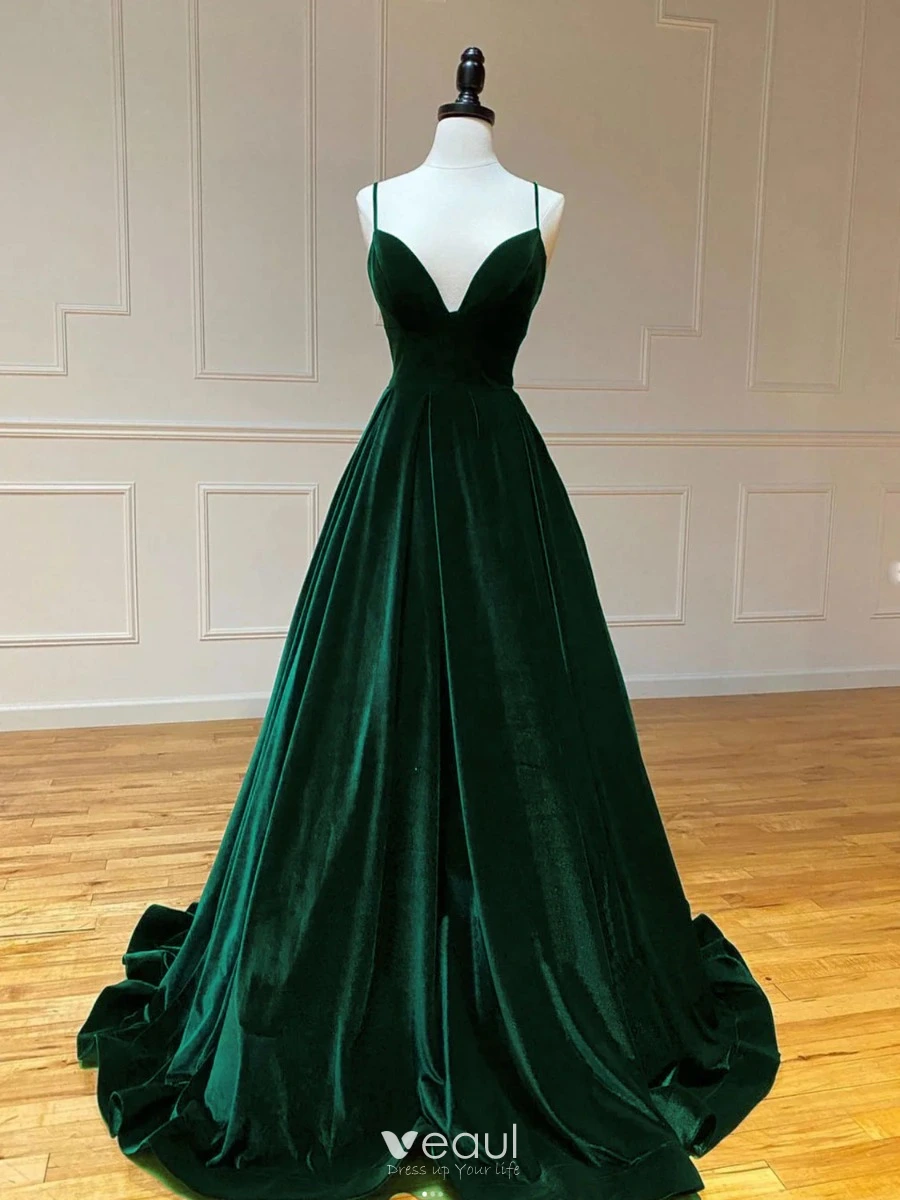 Vintage Retro Dark Green Velvet Prom Dresses 2024 A Line Princess Spaghetti Straps Sleeveless Backless Sweep Train Formal Dresses