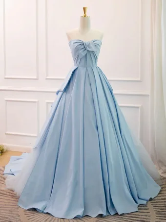 Mode Satin Bleu Ciel Robe De Bal 2024 Robe Boule Bustier Sans Manches Dos Nu Train De Balayage Robe De Ceremonie