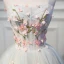 Charmant Été Bleu Ciel Courte Robe De Fête 2022 Robe Boule Bustier Perlage En Dentelle Fleur Appliques Sans Manches Dos Nu Robe De Ceremonie