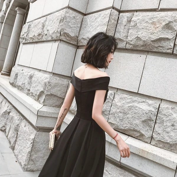 Chic / Belle Noire Robe De Bal 2022 Princesse De l'épaule Manches Courtes Dos Nu Longue Promo Robe De Cérémonie