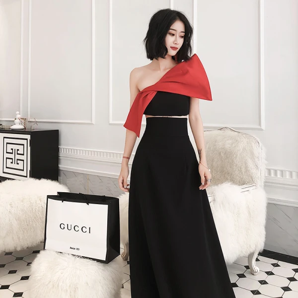 Chic / Beautiful Black Prom Dresses 2022 A-Line / Princess Strapless Bow Sleeveless Backless Floor-Length / Long Prom Formal Dresses