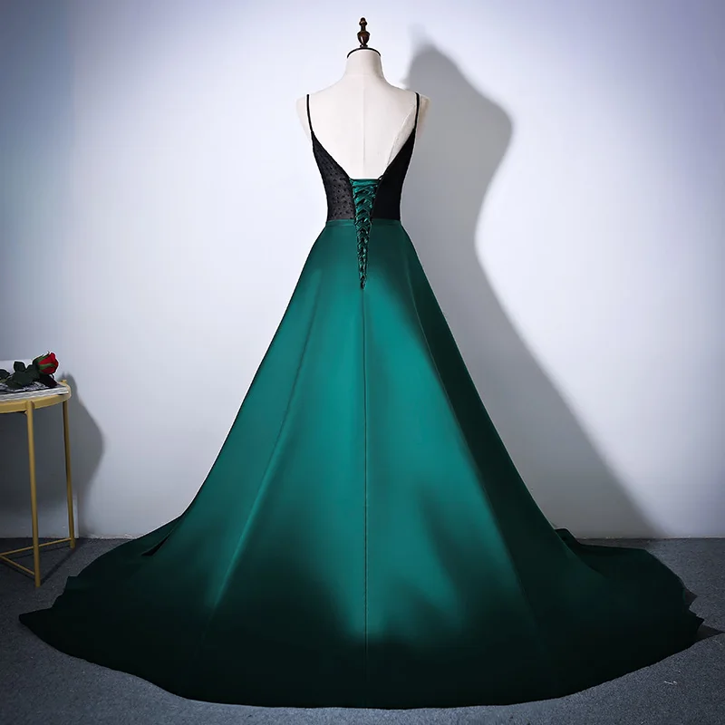 simple retro green dress Unique Vintage Delores 1950s Emerald Green Swing Dress main image 1