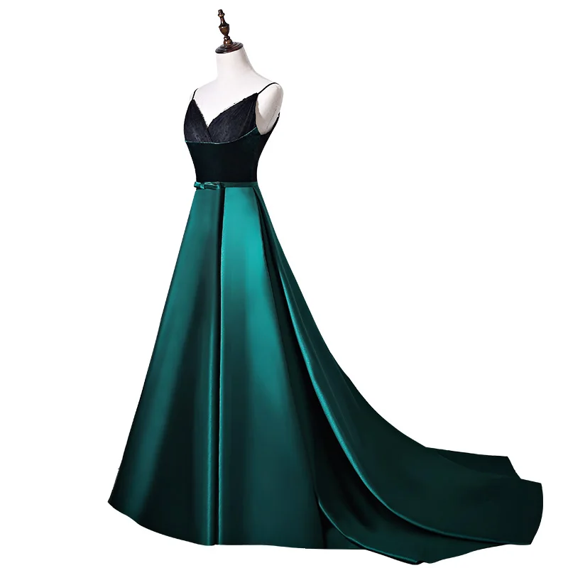 simple retro green dress New retro light luxury design sense velvet simple self-cultivation fem –  ORUMATORU main image 1