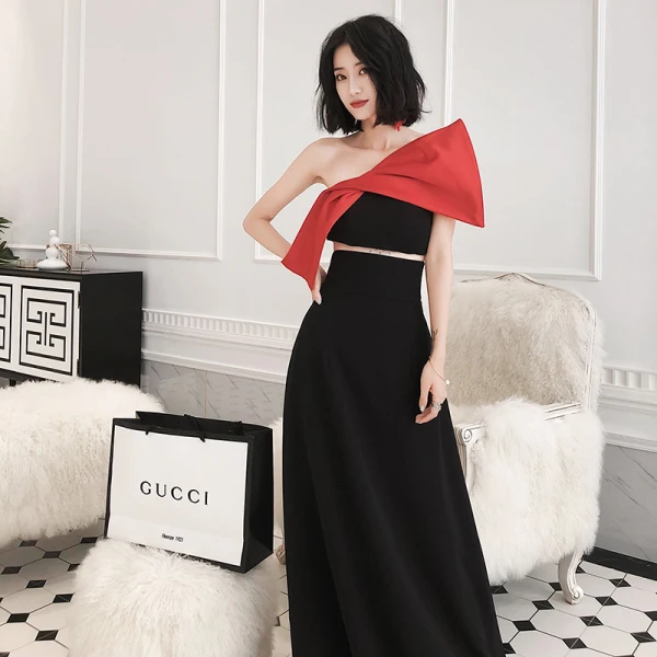 Chic / Beautiful Black Prom Dresses 2022 A-Line / Princess Strapless Bow Sleeveless Backless Floor-Length / Long Prom Formal Dresses