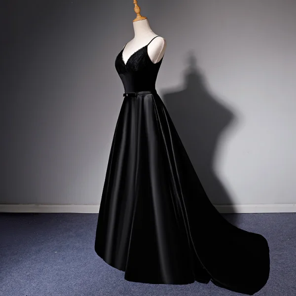 Elegant Black Satin Prom Dresses 2022 A-Line / Princess Spaghetti Straps Bow Sash Sleeveless Backless Floor-Length / Long Prom Formal Dresses