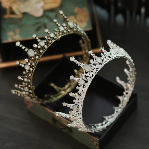 Klassisk 2017 Bronse Sølv Krystall Rhinestone Metall Tiara Brudesmykker