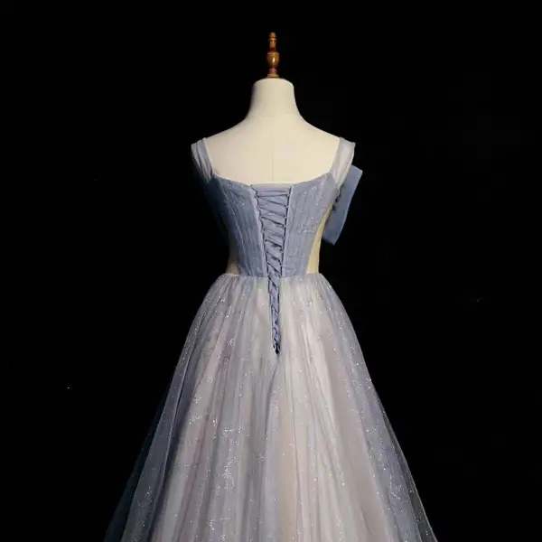 Élégant Bleu Ciel Noeud Glitter Paillettes Robe De Bal 2022 Princesse Encolure Carrée Sans Manches Dos Nu Longue Promo Robe De Ceremonie