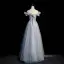 Himmelblau Charmant Strass Perle Pailletten Ballkleider 2022 A Linie Off Shoulder Schleife Kurze Ärmel Rückenfreies Lange Ball Festliche Kleider