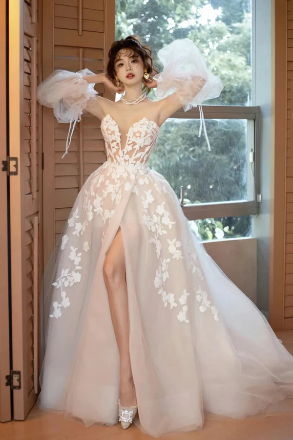 Charming Champagne Beach Lace Flower Split Front Wedding Dresses 2024  A-Line / Princess Strapless Short Sleeve Backless Sweep Train Wedding
