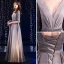 Charmig Stjärnbeströdd Himmel Gradient-Färg Aftonklänningar 2019 Prinsessa 1/2 ärm Halterneck Glittriga / Glitter Polyester Långa Formella Klänningar