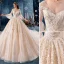 Lyx Elfenben Bröllopsklänningar 2018 Prinsessa Beading Appliqués Spets Pärla Av Axeln Halterneck Korta ärm Cathedral Train Bröllop