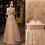 Élégant Ivoire Robe De Mariée 2018 Robe Boule En Dentelle Fleur Volants en Cascade Encolure Dégagée 1/2 Manches Cathedral Train Mariage