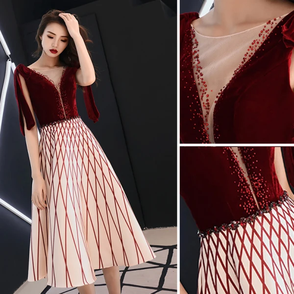 Modern / Fashion Burgundy Homecoming Graduation Dresses 2019 A-Line / Princess Suede Scoop Neck Striped Rhinestone Sleeveless Backless Tea-length Formal Dresses