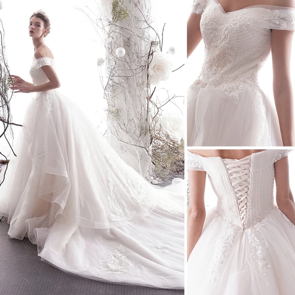 Modern / Fashion Champagne Wedding Dresses 2019 A-Line / Princess Off-The-Shoulder Beading Lace Flower Short Sleeve Backless Royal Train