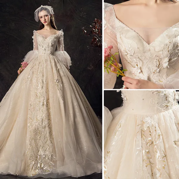 Audrey Hepburn Style Champagne Wedding Dresses 2019 Ball Gown V-Neck ...