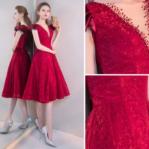 Chic / Beautiful Burgundy Homecoming Graduation Dresses 2019 A-Line / Princess Deep V-Neck Beading Lace Flower Cap Sleeves Backless Tea-length Formal Dresses