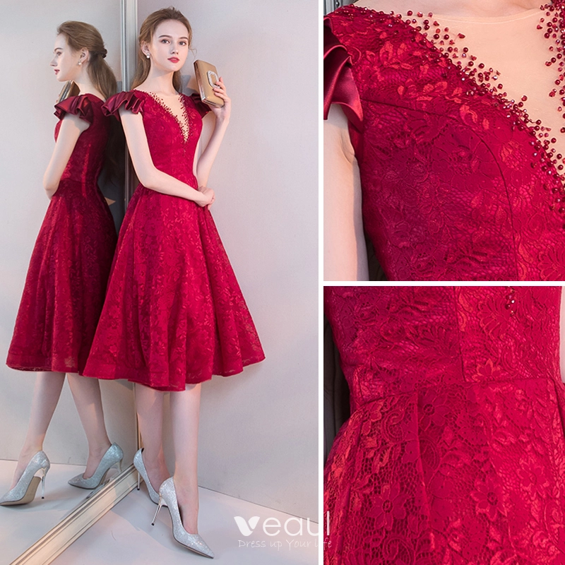 Hermoso Borgona de fiesta Vestidos de graduacion 2019 A Line Princess V cuello Profundo Rebordear Con