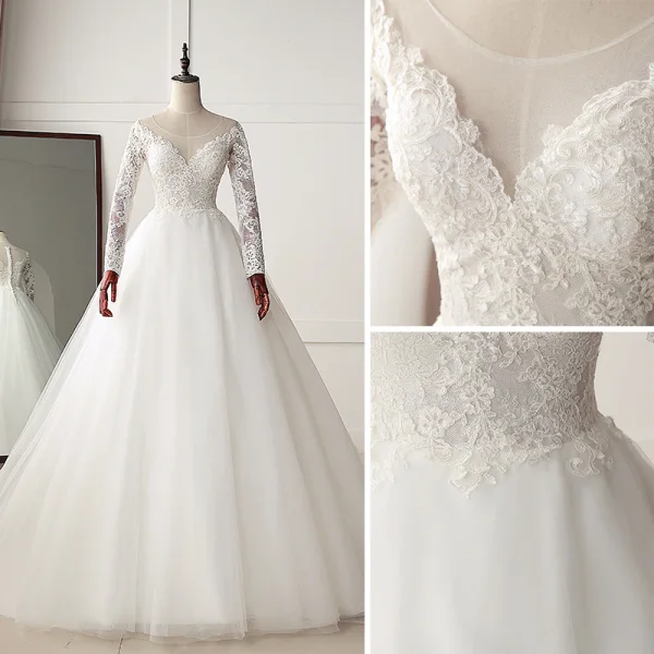 Chic / Beautiful Ivory Wedding Dresses 2019 A-Line / Princess Scoop Neck Buttons Lace Flower Long Sleeve Sweep Train