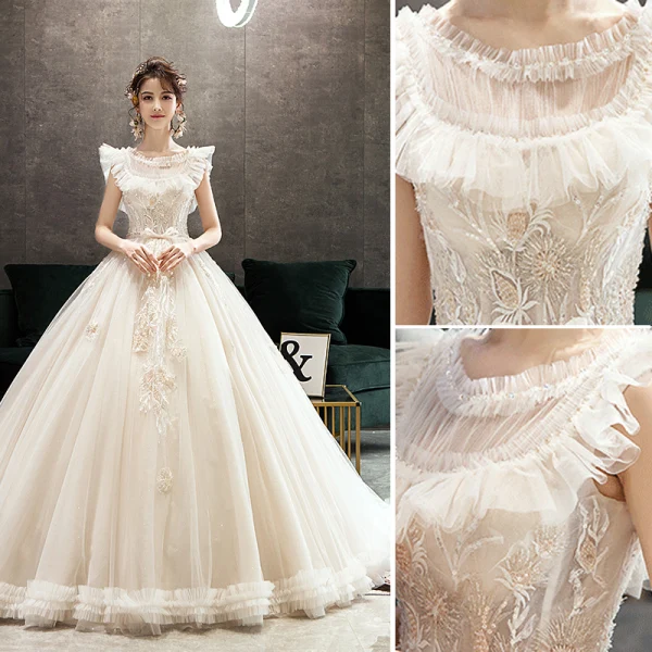Audrey Hepburn Style Champagne Wedding Dresses 2019 A-Line / Princess Ruffle Scoop Neck Beading Lace Flower Sleeveless Backless Floor-Length / Long