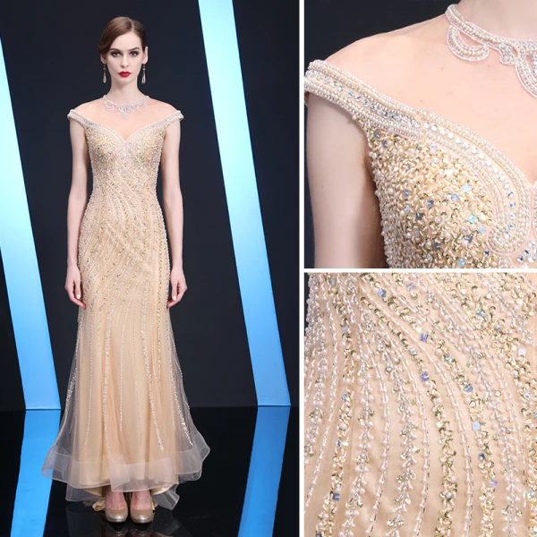 Luxury / Gorgeous Gold Evening Dresses 2019 Trumpet / Mermaid Scoop Neck Beading Sequins Pearl Crystal Rhinestone Sleeveless Sweep Train Formal Dresses