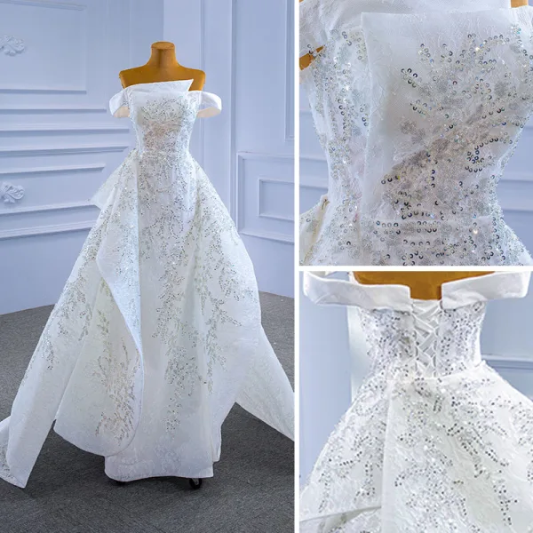 Charmant Ivory / Creme Perlenstickerei Pailletten Spitze Blumen Fallende Rüsche Brautkleider / Hochzeitskleider 2021 A Linie Off Shoulder Kurze Ärmel Rückenfreies Hof-Schleppe Hochzeit