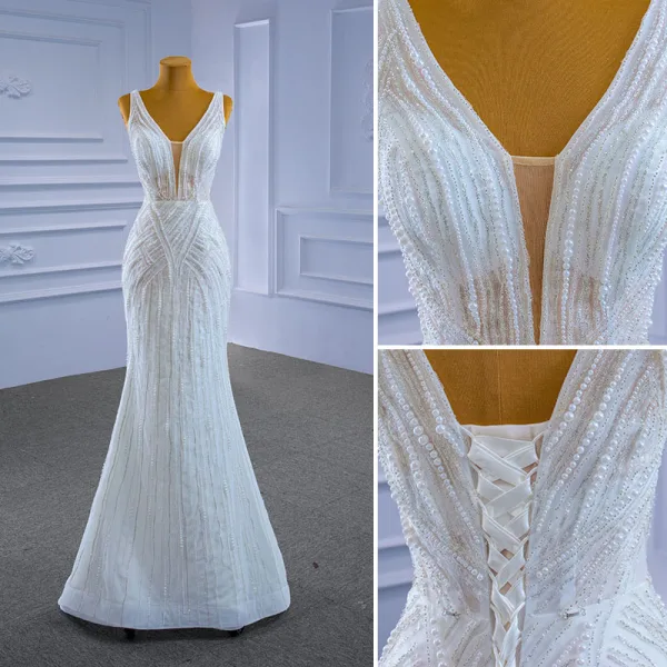 Haut de Gamme Blanche Perlage Perle Paillettes Robe De Mariée 2021 Trompette / Sirène V-Cou Sans Manches Dos Nu Chapel Train Mariage