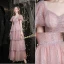 Charmant Rose Sombre Volants Glitter Robe De Bal 2021 Princesse Encolure Carrée Paillettes Manches Courtes Dos Nu Longue Tulle Promo Robe De Ceremonie