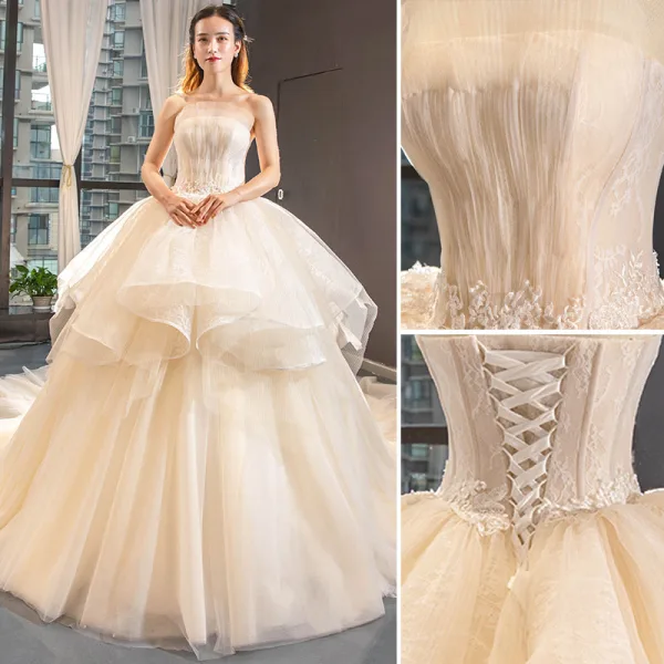 Haut de Gamme Champagne Robe De Mariée 2023 Robe Boule Volants Bustier En Dentelle Fleur Sans Manches Dos Nu Volants en Cascade Royal Train