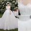 Charmig Champagne Bröllopsklänningar 2019 Prinsessa Axelbandslös Beading Pärla Ärmlös Halterneck Cathedral Train