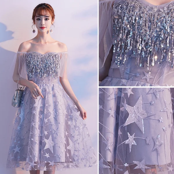 Charmant Silber Partykleider 2019 A Linie Off Shoulder Star Spitze Pailletten T-Riemen Kurze Ärmel Rückenfreies Knielang Festliche Kleider