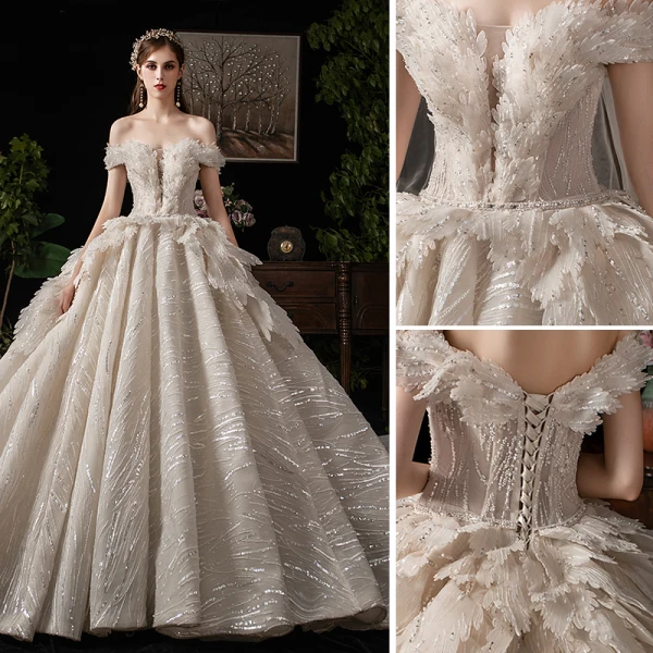 Luxe Champagne Robe De Mariée 2019 Robe Boule De l'épaule Perlage Paillettes Manches Courtes Dos Nu Royal Train