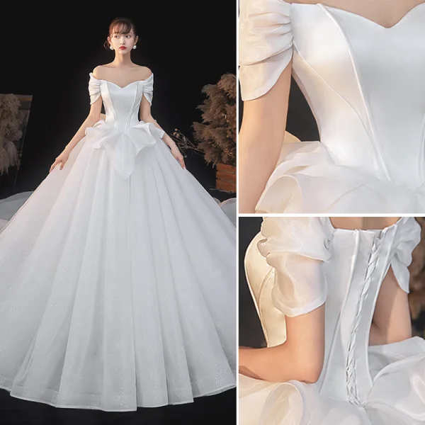Haut de Gamme Élégant Ivoire Glitter Robe De Mariée 2021 Robe Boule De l'épaule Manches Courtes Dos Nu Royal Train Mariage