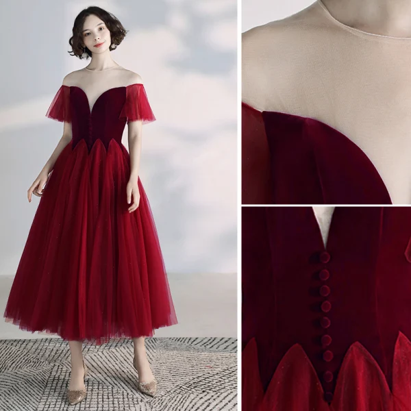 Chic / Beautiful Burgundy Prom Dresses 2019 A-Line / Princess Suede Scoop Neck Short Sleeve Backless Tea-length Formal Dresses