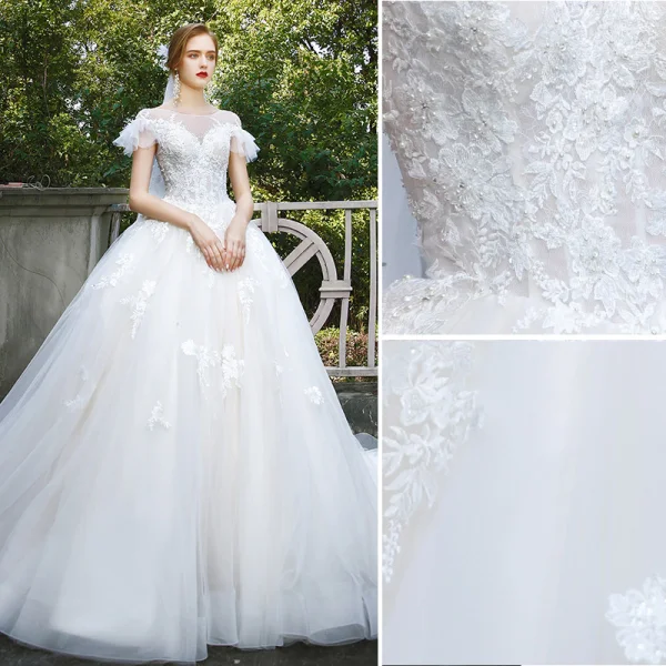 Eleganta Elfenben Bröllopsklänningar 2020 Prinsessa Urringning Beading Spets Blomma Korta ärm Cathedral Train