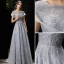 Élégant Gris Robe De Soirée 2020 Princesse Encolure Dégagée Perlage Paillettes En Dentelle Fleur Manches Courtes Dos Nu Longue Robe De Ceremonie