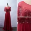 Élégant Bordeaux Robe De Soirée 2020 Princesse Encolure Dégagée Perlage Faux Diamant Paillettes En Dentelle Fleur Manches Courtes Dos Nu Train De Balayage Robe De Ceremonie