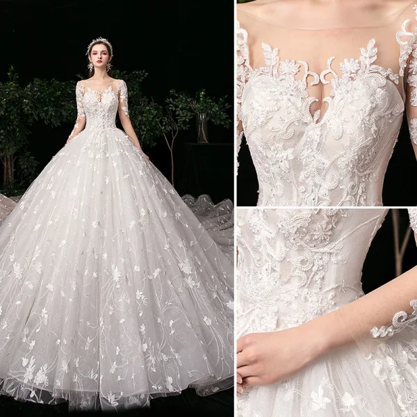 Haut de Gamme Ivoire Robe De Mariée 2020 Robe Boule Encolure Dégagée Perlage Faux Diamant En Dentelle Fleur Manches Longues Dos Nu Royal Train