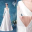 Elegant Elfenben Satin Brudekjoler 2020 Prinsesse V-Hals Blonder Blomst Langermede Ryggløse Feie Tog