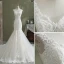 Charmant Ivory / Creme Meerjungfrau Brautkleider / Hochzeitskleider 2021 V-Ausschnitt Ärmellos Rückenfreies Spitze Blumen Hof-Schleppe Hochzeit