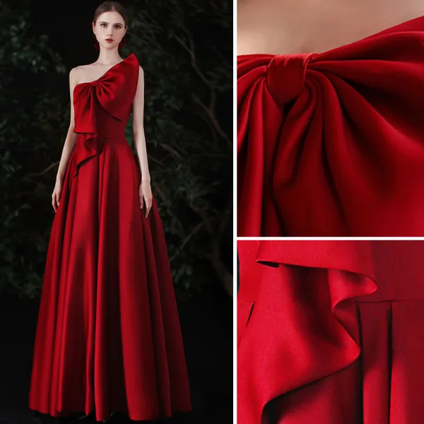 Fashion Burgundy Satin Prom Dresses 2021 A-Line / Princess One-Shoulder Bow Sleeveless Backless Floor-Length / Long Formal Dresses