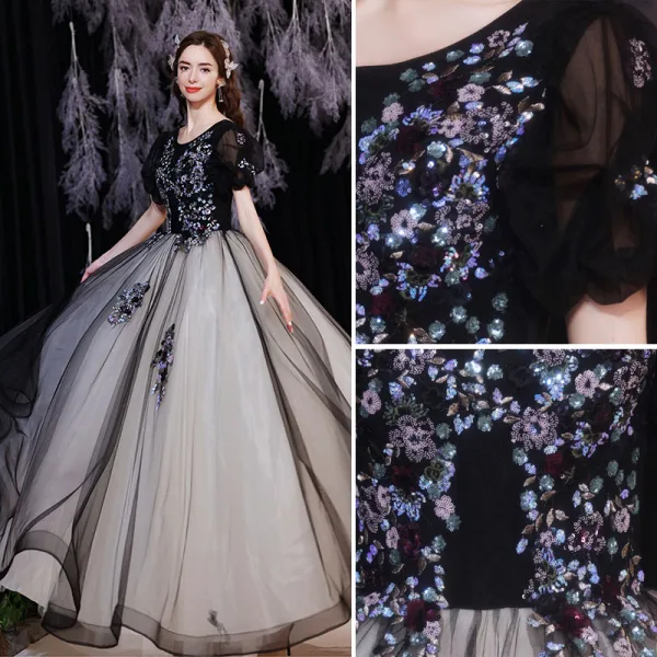 Élégant Noire Robe De Bal 2021 Princesse Encolure Dégagée Paillettes En Dentelle Fleur Manches Courtes Dos Nu Longue Robe De Ceremonie