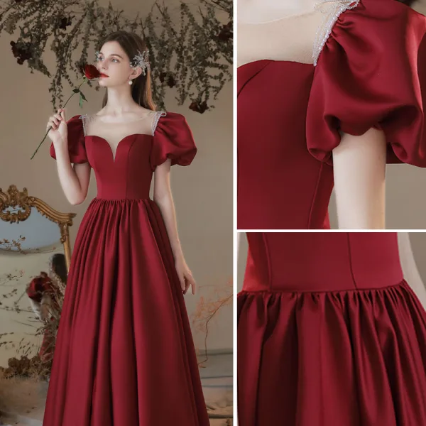 Eleganta Burgundy Satin Balklänningar 2021 Prinsessa Beading Pösigt Urringning Korta ärm Bal Långa Formella Klänningar