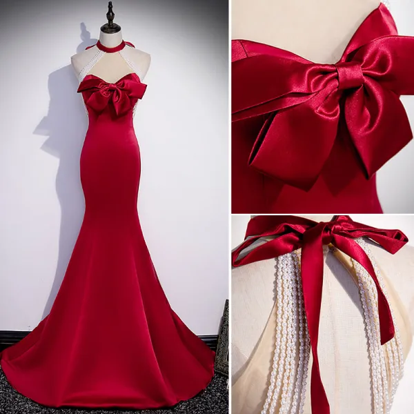 Sexy Burgundy Beading Pearl Evening Dresses 2022 Trumpet / Mermaid Satin Halter Bow Sleeveless Backless Floor-Length / Long Formal Dresses
