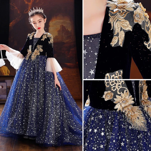Sparkly Navy Blue Star Sequins Birthday Flower Girl Dresses 2022 Ball Gown Square Neckline Rhinestone Lace Flower Bell sleeves Sweep Train Flower Girl Dresses