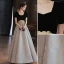 Elegante Schwarz Ballkleider 2022 A Linie Perle Eckiger Ausschnitt Spitze Blumen Kurze Ärmel Rückenfreies Lange Festliche Kleider