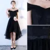 Chic / Beautiful Black Homecoming Graduation Dresses 2018 A-Line / Princess Bow Off-The-Shoulder Backless Sleeveless Asymmetrical Formal Dresses