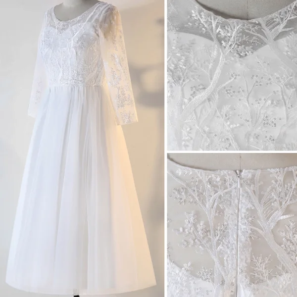 Modest / Simple Ivory Plus Size Wedding Dresses 2021 A-Line / Princess Scoop Neck Lace Flower Sequins 3/4 Sleeve Floor-Length / Long Wedding